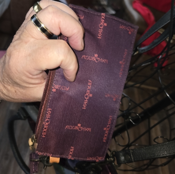 Anuschka LARGE TOTE- A Work of art! Desert Rose pattern. Excellent Condtion. - Picture 8 of 16